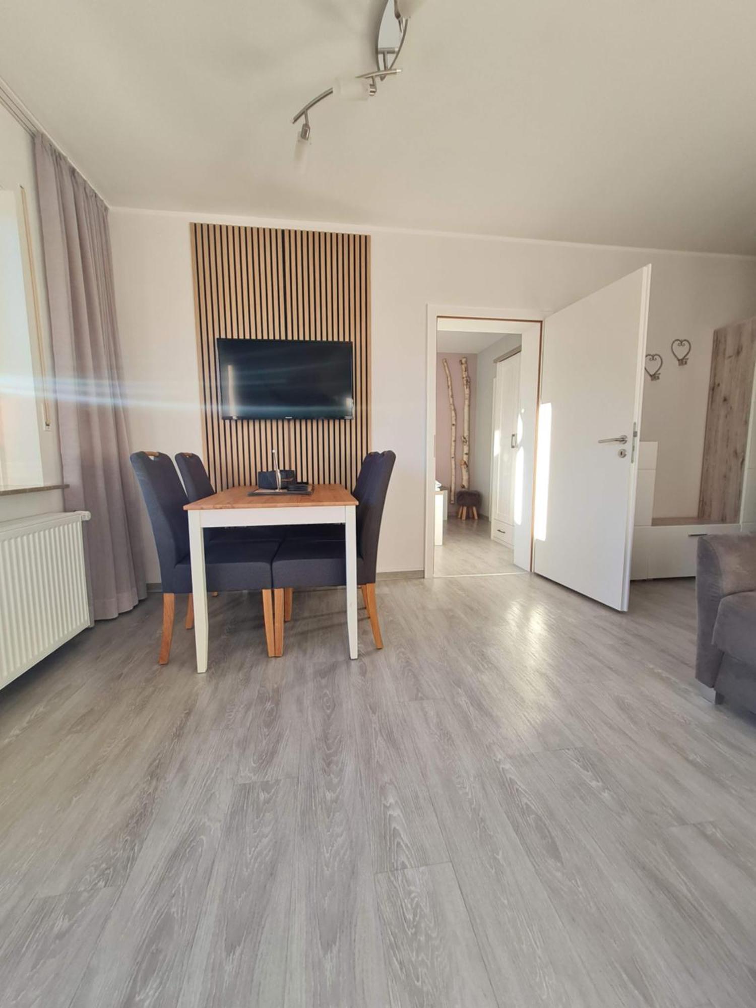 Ferienwohnungen Landhaus Meran Inkl Meinecardplus Виллинген Экстерьер фото
